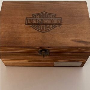 Harley-Davidson Brown Wood Logo Keepsake Box with 2 Etched Bar & Shield Glasses